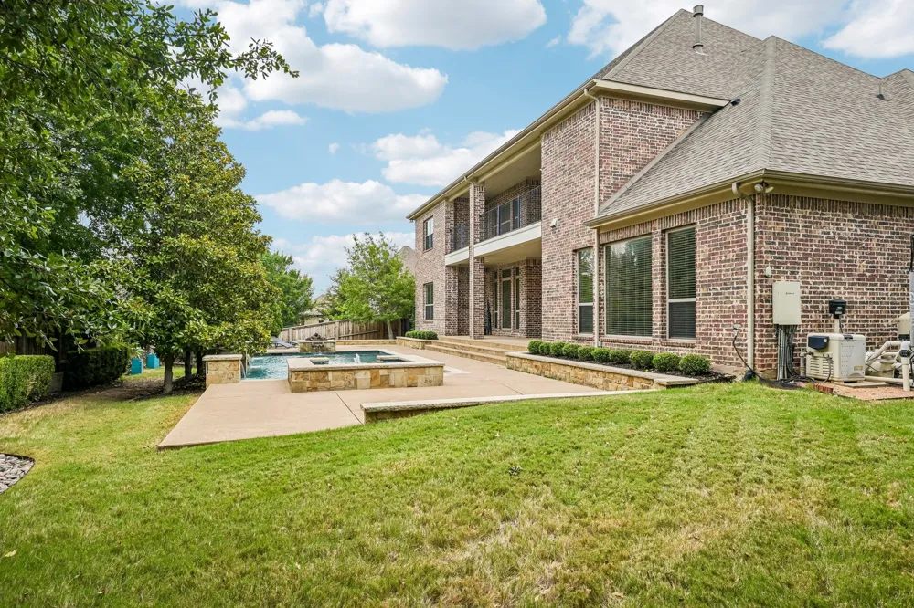 204 Saint Tropez Drive Southlake, TX 76092
