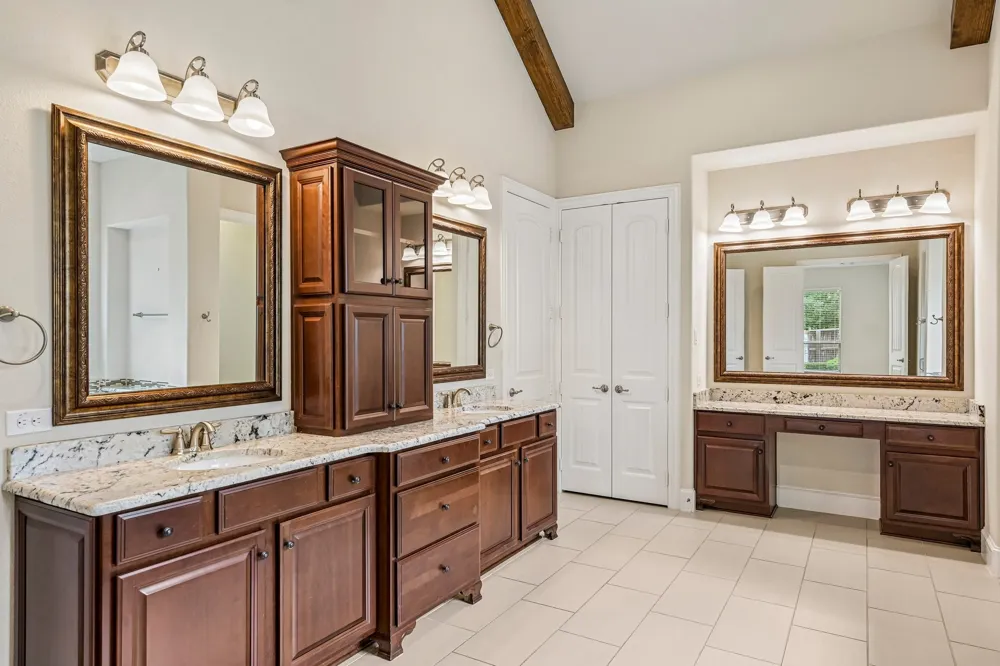 204 Saint Tropez Drive Southlake, TX 76092