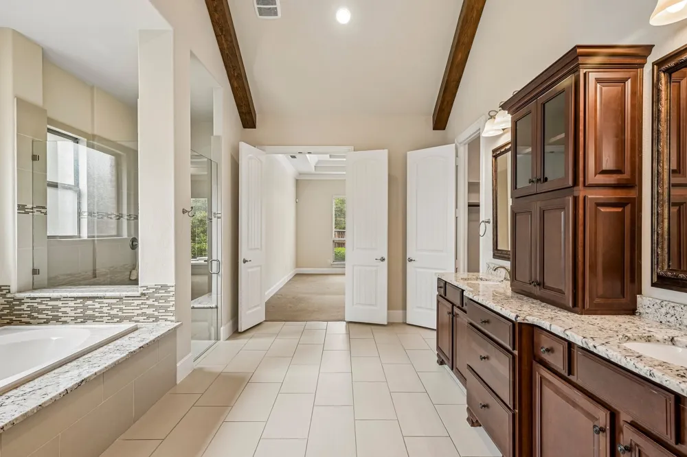 204 Saint Tropez Drive Southlake, TX 76092