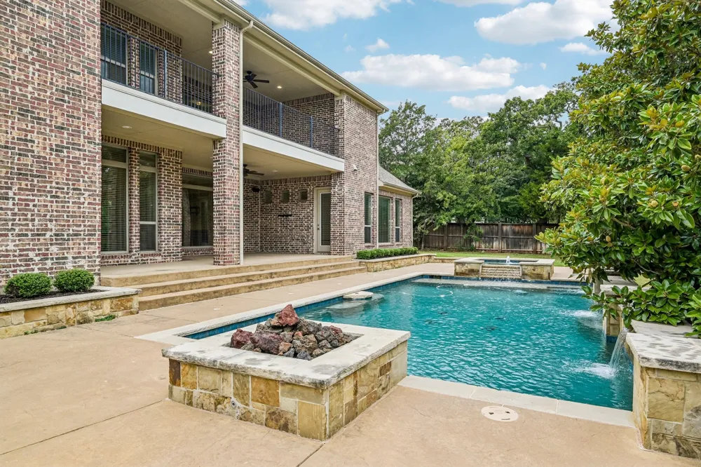 204 Saint Tropez Drive Southlake, TX 76092