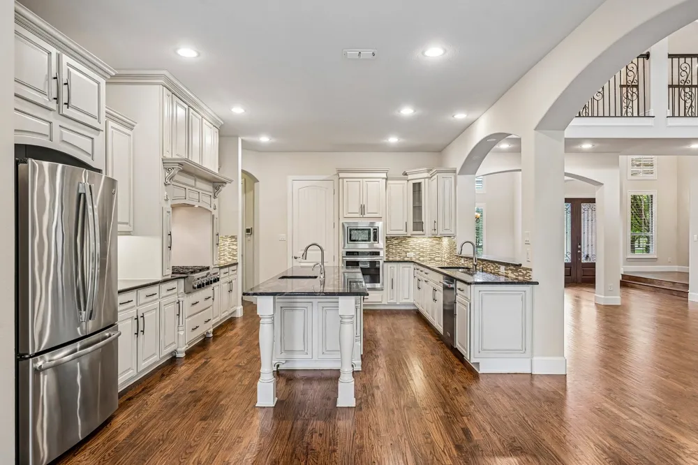 204 Saint Tropez Drive Southlake, TX 76092