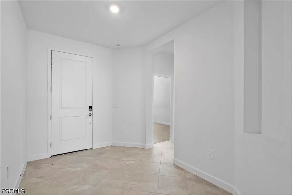 White Pearl Road Punta Gorda, FL 33982