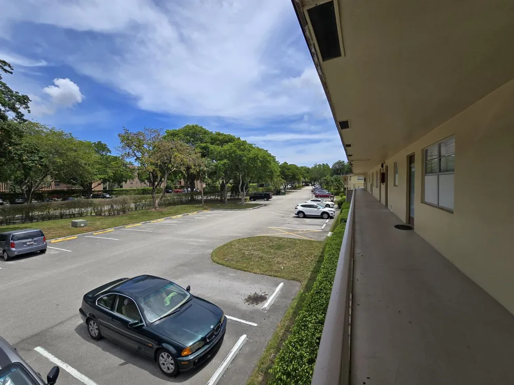 7310 NW 1ST STREET NW #206 Margate, FL 33063