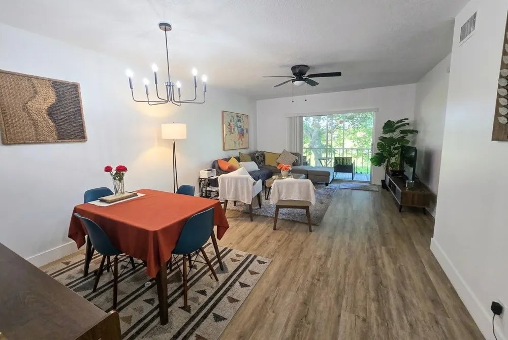 7310 NW 1ST STREET NW #206 Margate, FL 33063