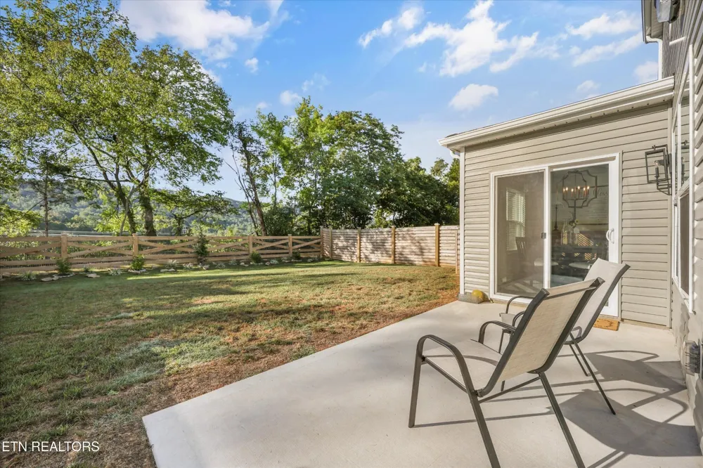 7720 Belhaven Lane Knoxville, TN 37918