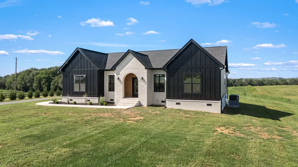 6954 Shelbyville Rd Morrison, TN 37357