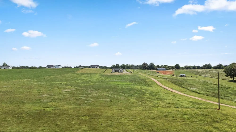 6954 Shelbyville Rd Morrison, TN 37357