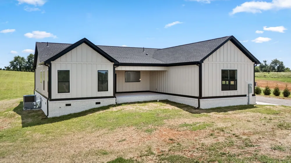 6954 Shelbyville Rd Morrison, TN 37357