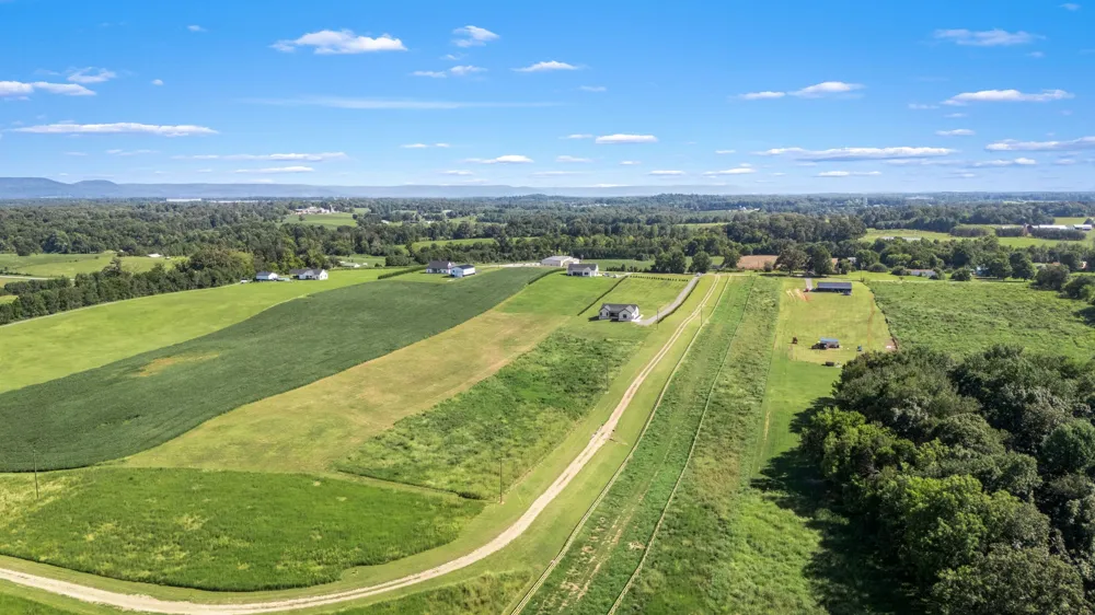 6954 Shelbyville Rd Morrison, TN 37357