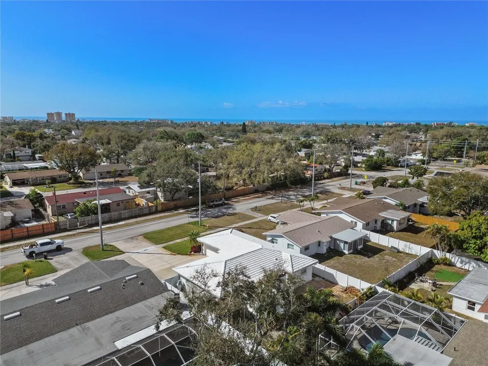 13565 86TH AVENUE Seminole, FL 33776