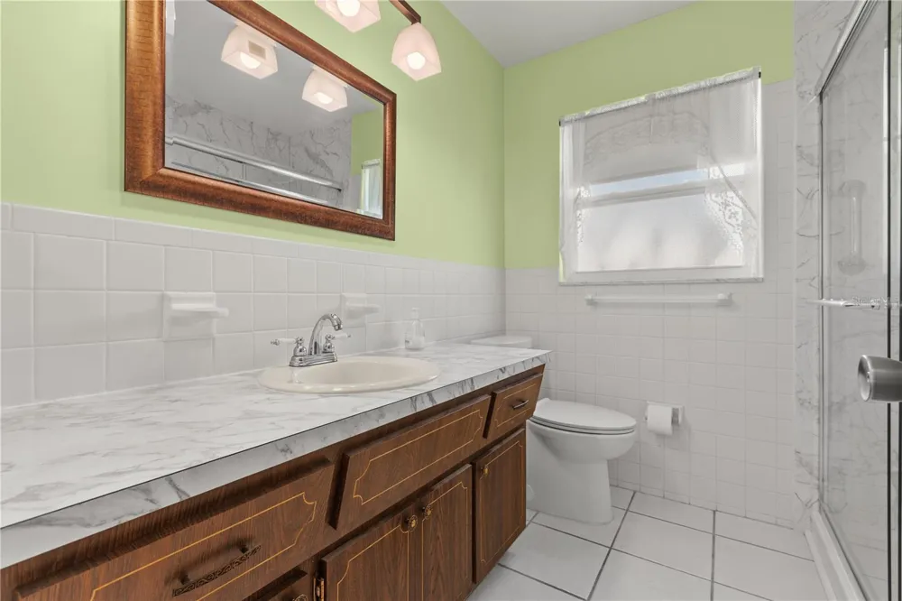 13565 86TH AVENUE Seminole, FL 33776