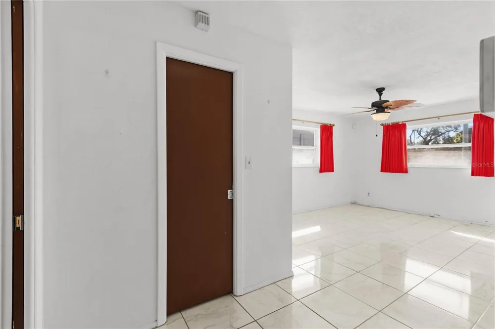 13565 86TH AVENUE Seminole, FL 33776