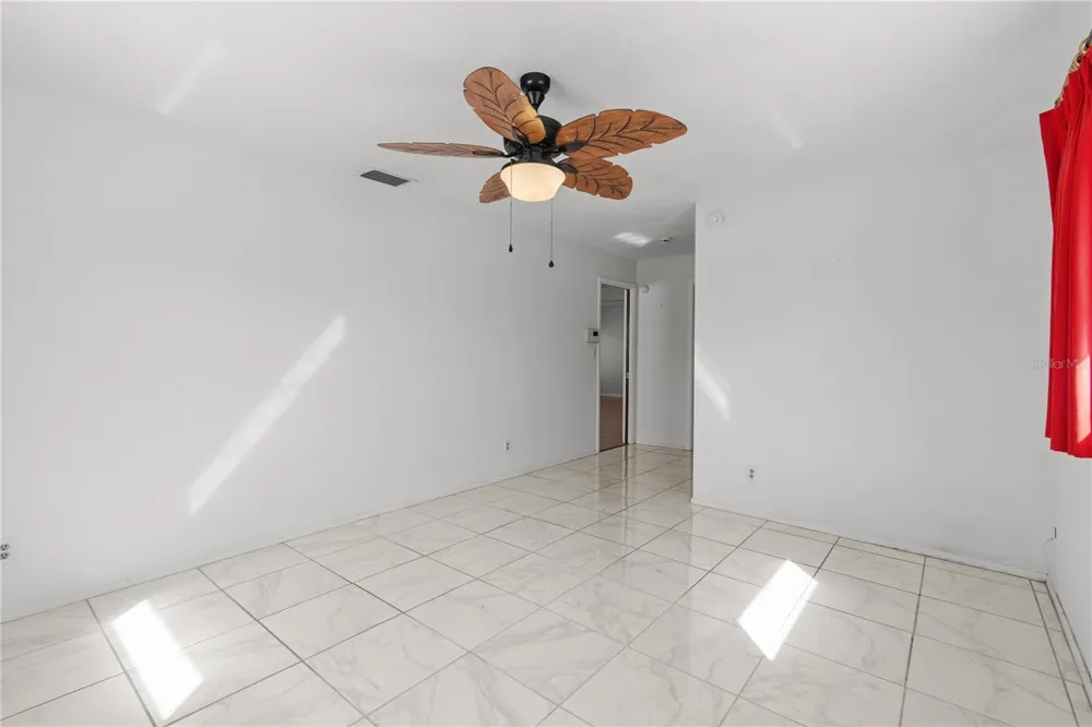 13565 86TH AVENUE Seminole, FL 33776