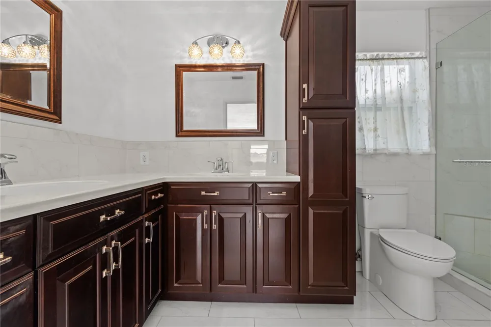 13565 86TH AVENUE Seminole, FL 33776