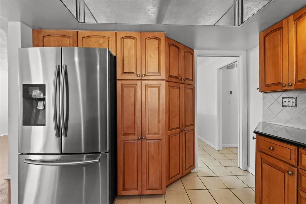 13565 86TH AVENUE Seminole, FL 33776
