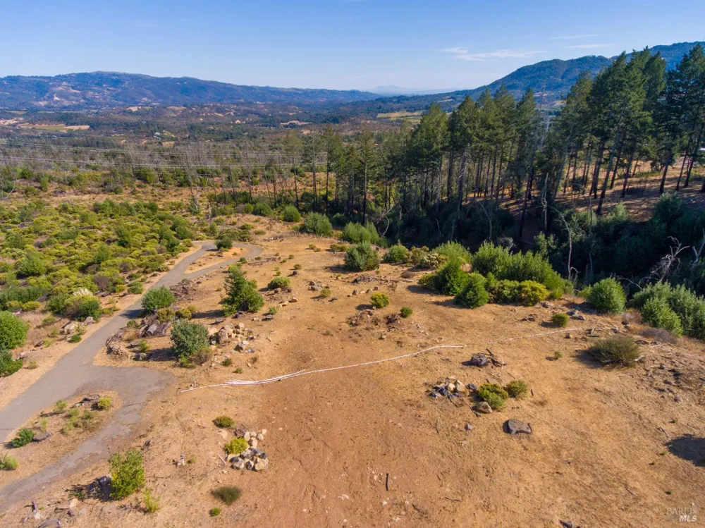 2733 Bennett Ridge Road Santa Rosa, CA 95404