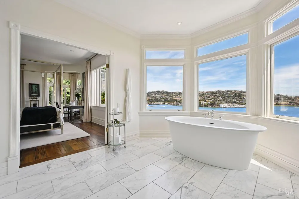 276 Beach Road Belvedere, CA 94920