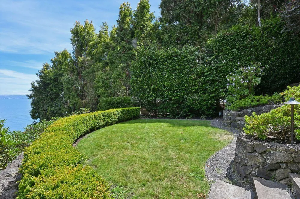 276 Beach Road Belvedere, CA 94920