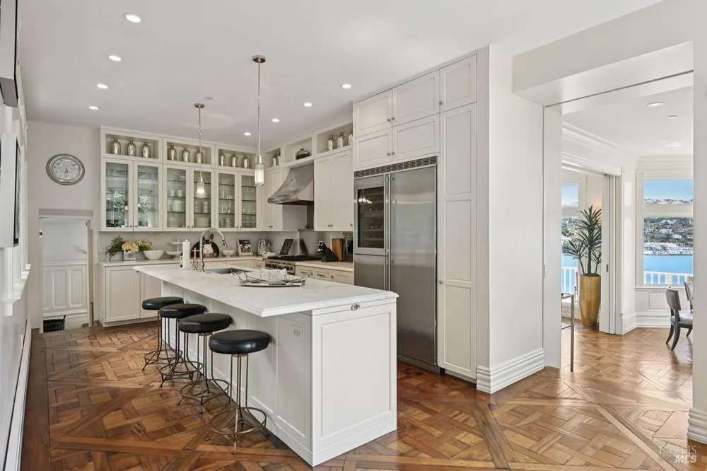 276 Beach Road Belvedere, CA 94920
