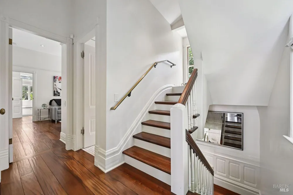 276 Beach Road Belvedere, CA 94920