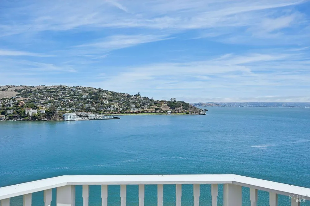 276 Beach Road Belvedere, CA 94920