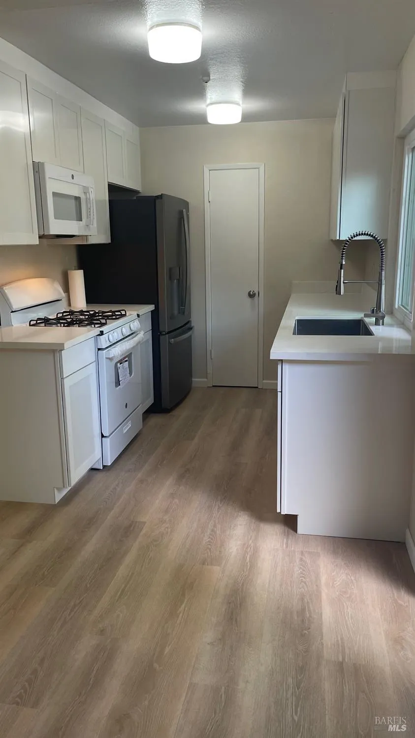 5048 Charmian Drive Santa Rosa, CA 95409