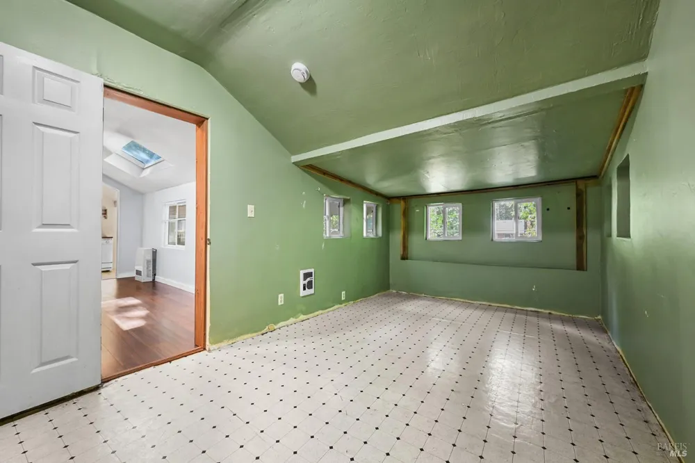15320 Canyon 3 Road Rio Nido, CA 95471