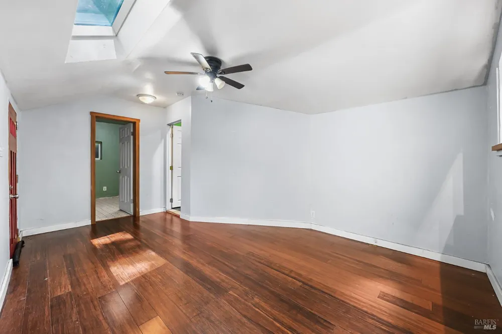 15320 Canyon 3 Road Rio Nido, CA 95471