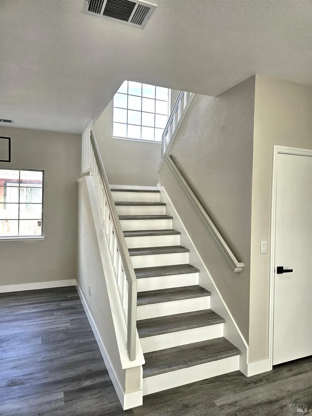 1001 Camellia Court Suisun City, CA 94585