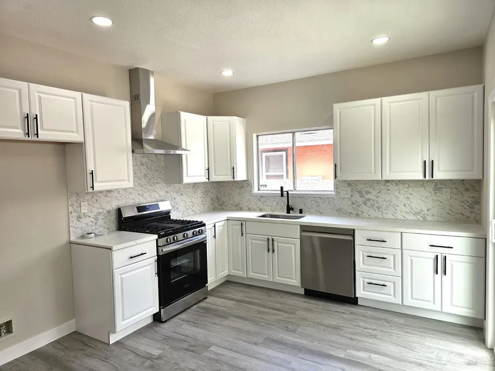 1001 Camellia Court Suisun City, CA 94585