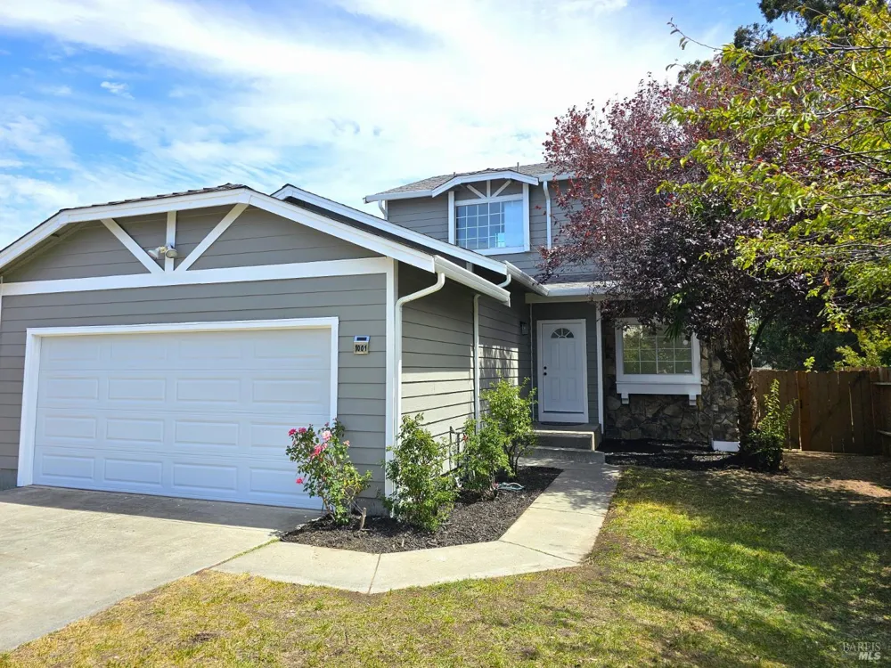 1001 Camellia Court Suisun City, CA 94585