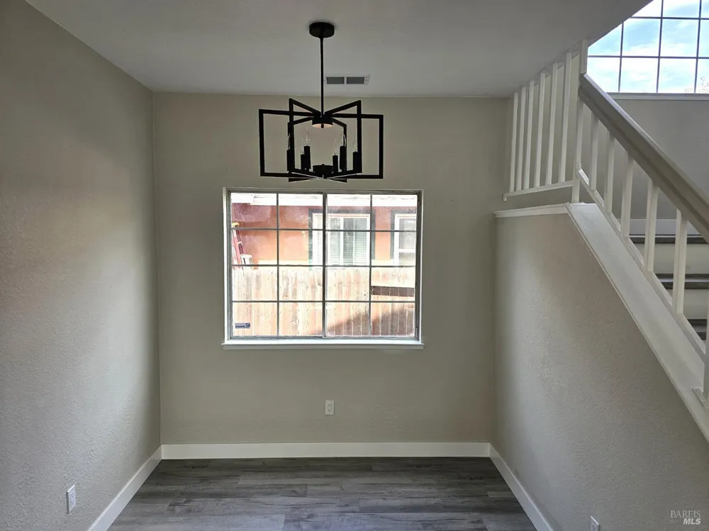 1001 Camellia Court Suisun City, CA 94585