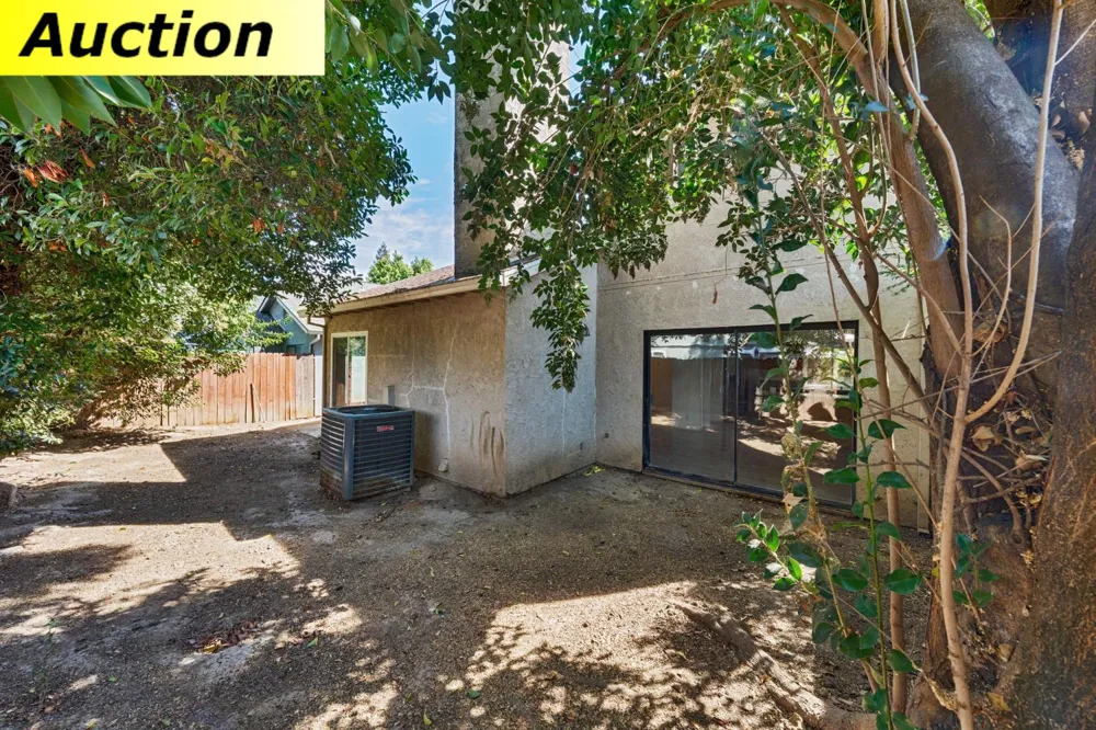 219 River Run Circle Sacramento, CA 95833
