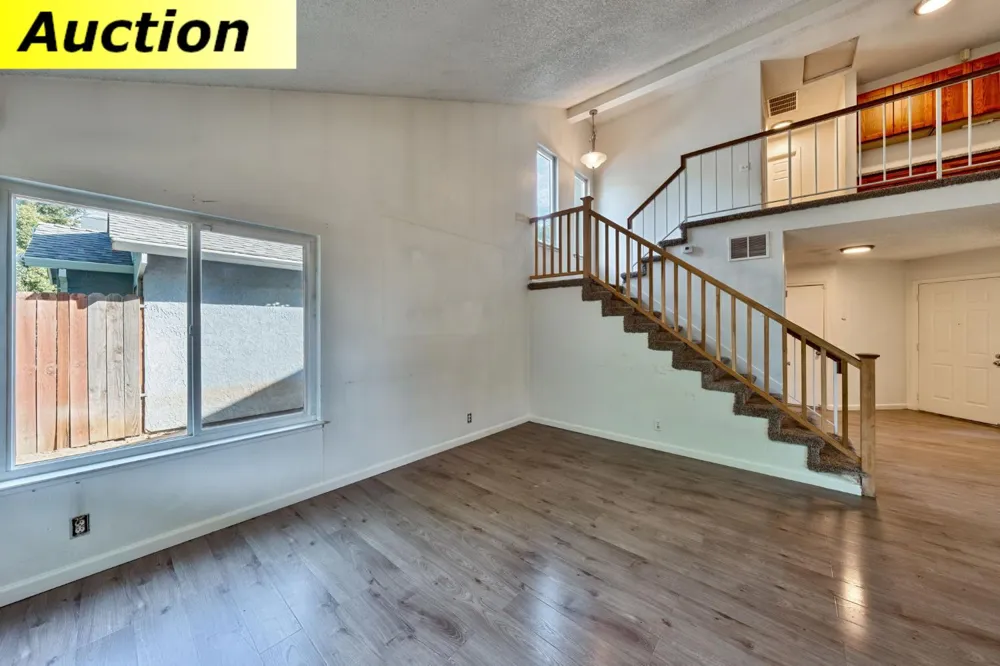 219 River Run Circle Sacramento, CA 95833