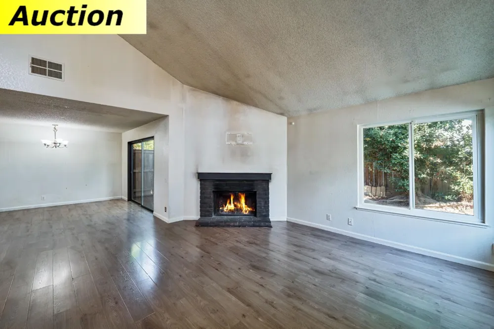 219 River Run Circle Sacramento, CA 95833