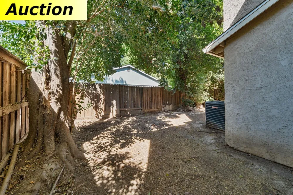 219 River Run Circle Sacramento, CA 95833