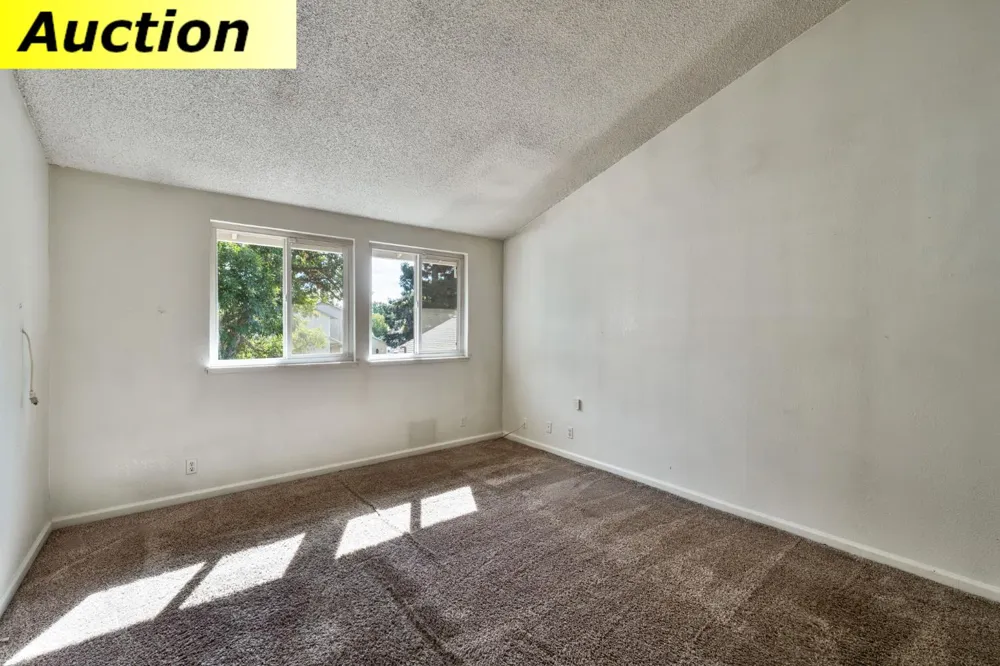 219 River Run Circle Sacramento, CA 95833