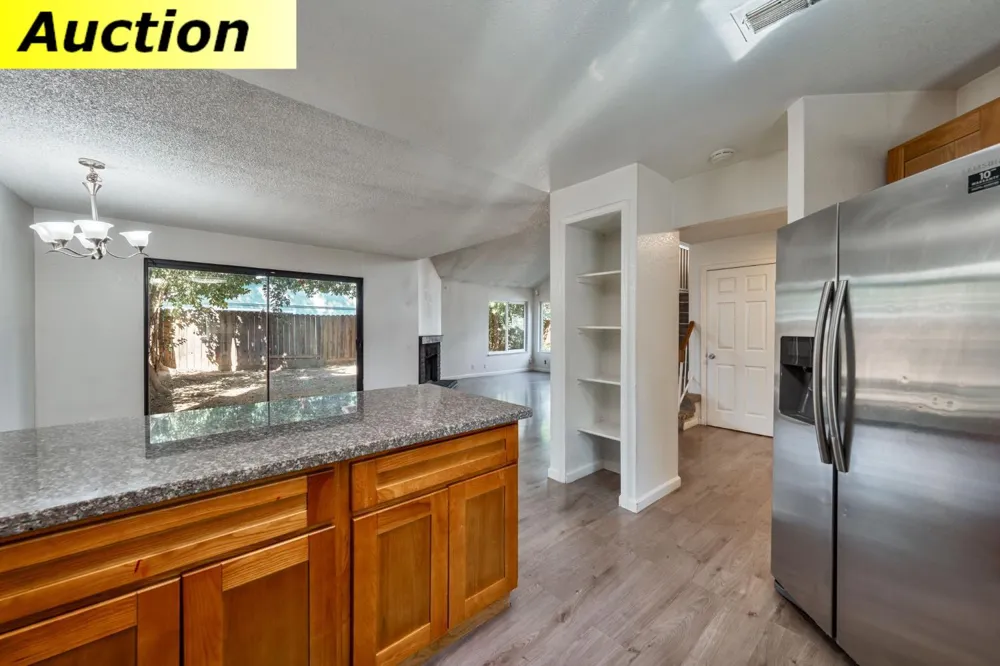 219 River Run Circle Sacramento, CA 95833