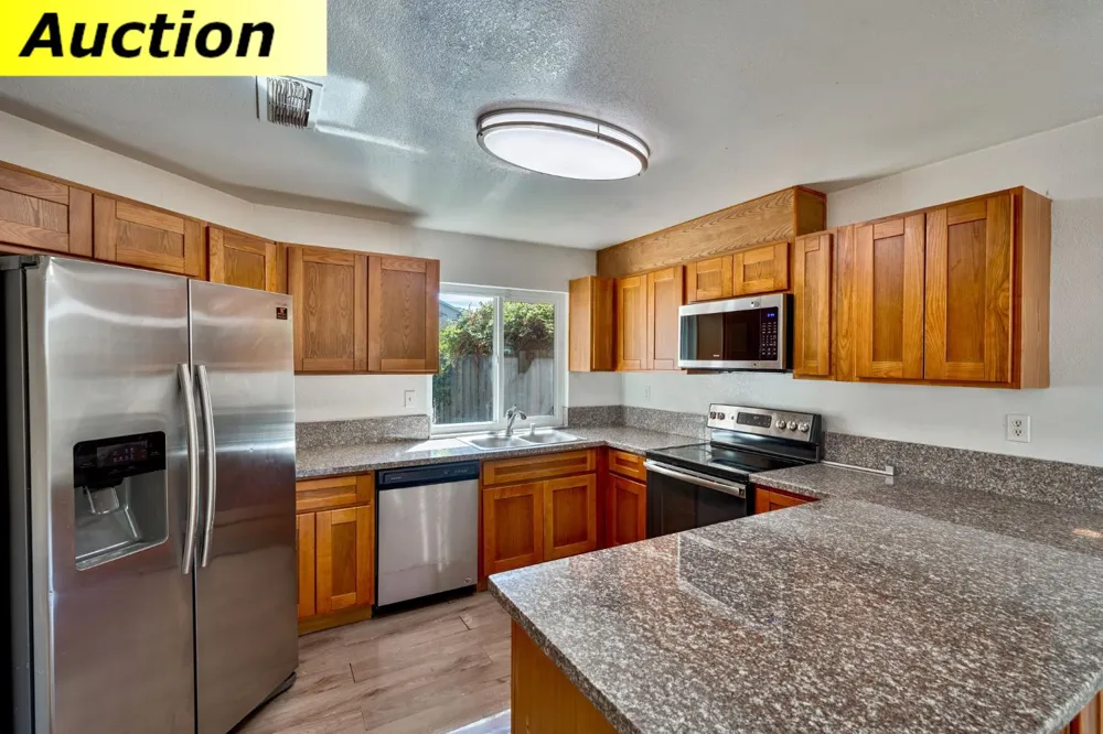 219 River Run Circle Sacramento, CA 95833