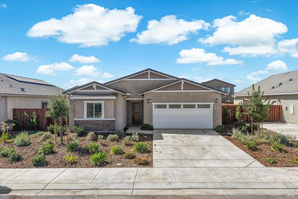 1745 Orchid Avenue Dixon, CA 95620