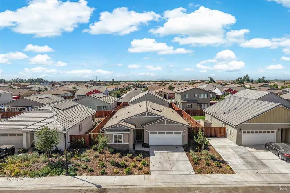 1745 Orchid Avenue Dixon, CA 95620