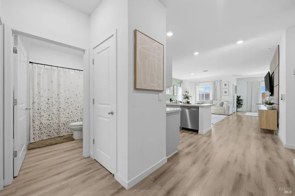 1745 Orchid Avenue Dixon, CA 95620