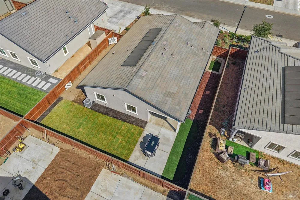 1745 Orchid Avenue Dixon, CA 95620
