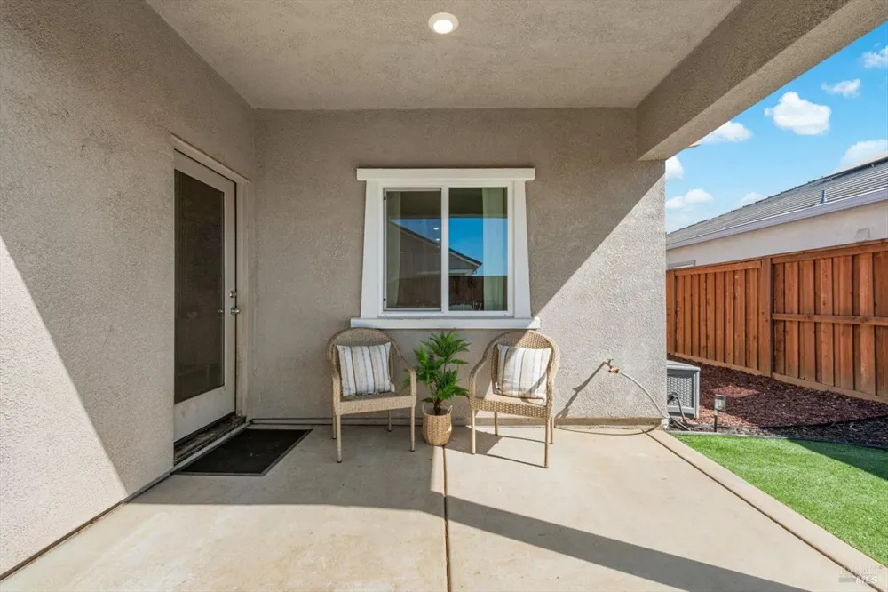 1745 Orchid Avenue Dixon, CA 95620