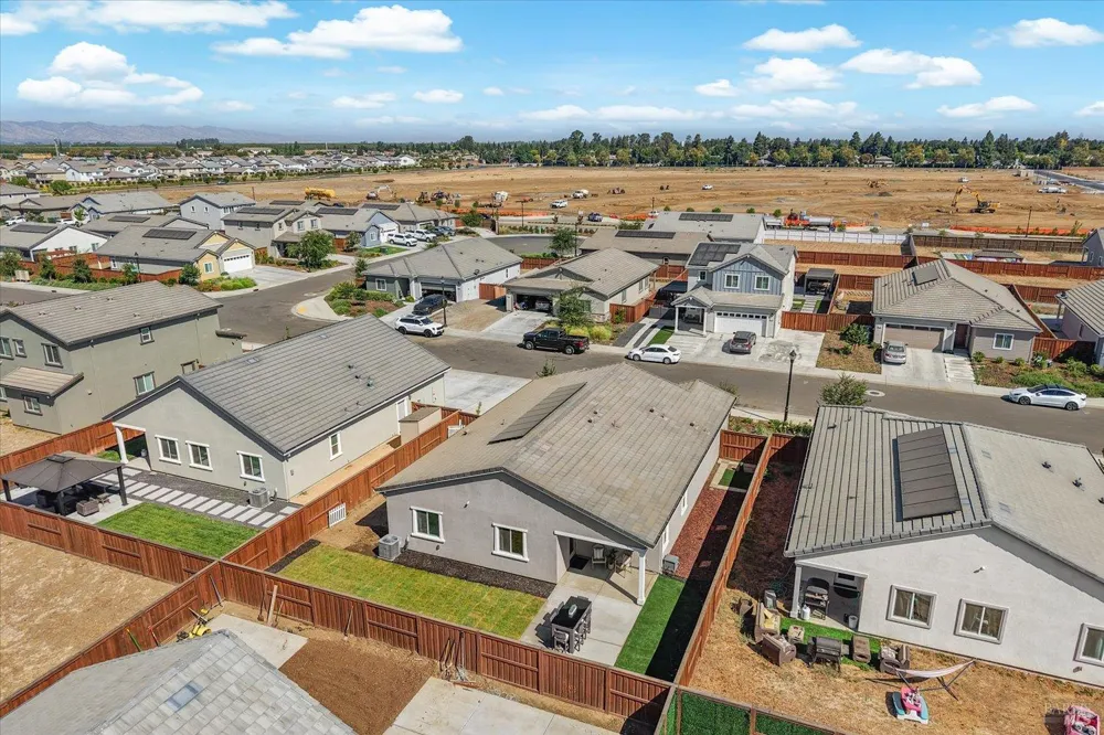 1745 Orchid Avenue Dixon, CA 95620
