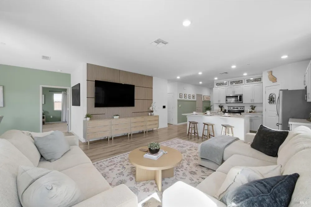 1745 Orchid Avenue Dixon, CA 95620