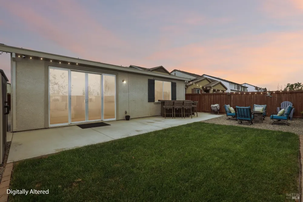 155 Arbor Grove Dixon, CA 95620