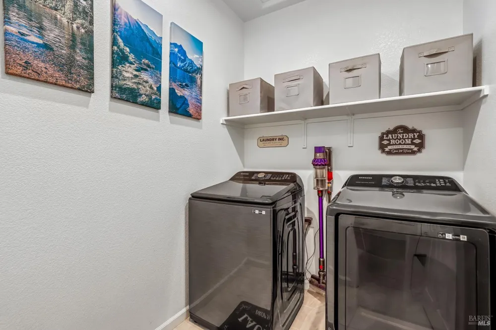 155 Arbor Grove Dixon, CA 95620