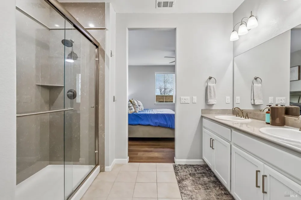 155 Arbor Grove Dixon, CA 95620