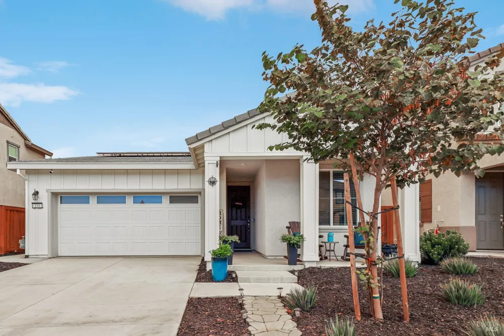 155 Arbor Grove Dixon, CA 95620
